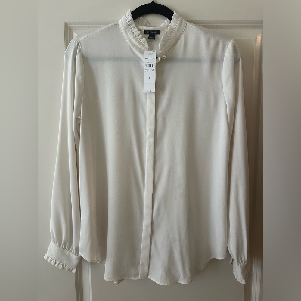 NWT Ann Taylor Blouse